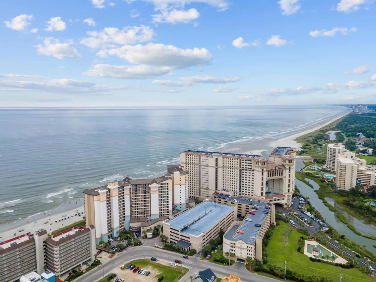 Luxury Ocean Front By Barefoot Landing Apartment Myrtle Beach Exterior foto