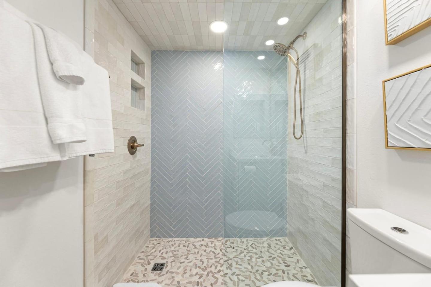 Luxury Ocean Front By Barefoot Landing Apartment Myrtle Beach Exterior foto
